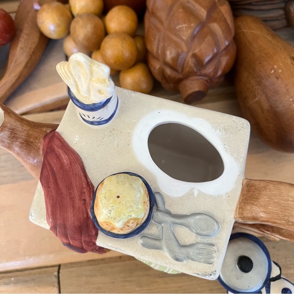 Vintage Ceramic Kitchy Kitchen Mini Teapot - Picture 6 of 6